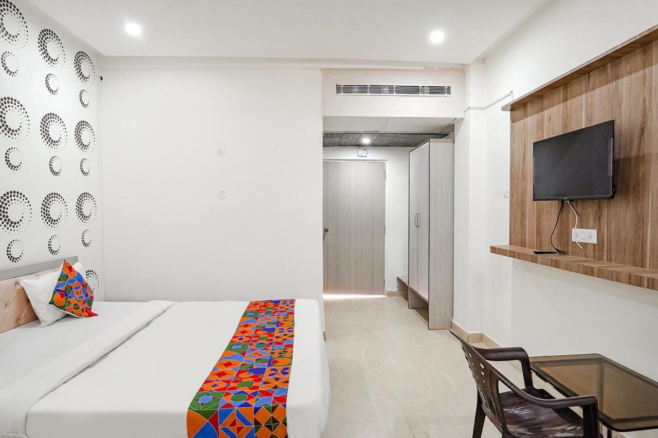Fabhotel Siddhi Varanasi Exterior photo