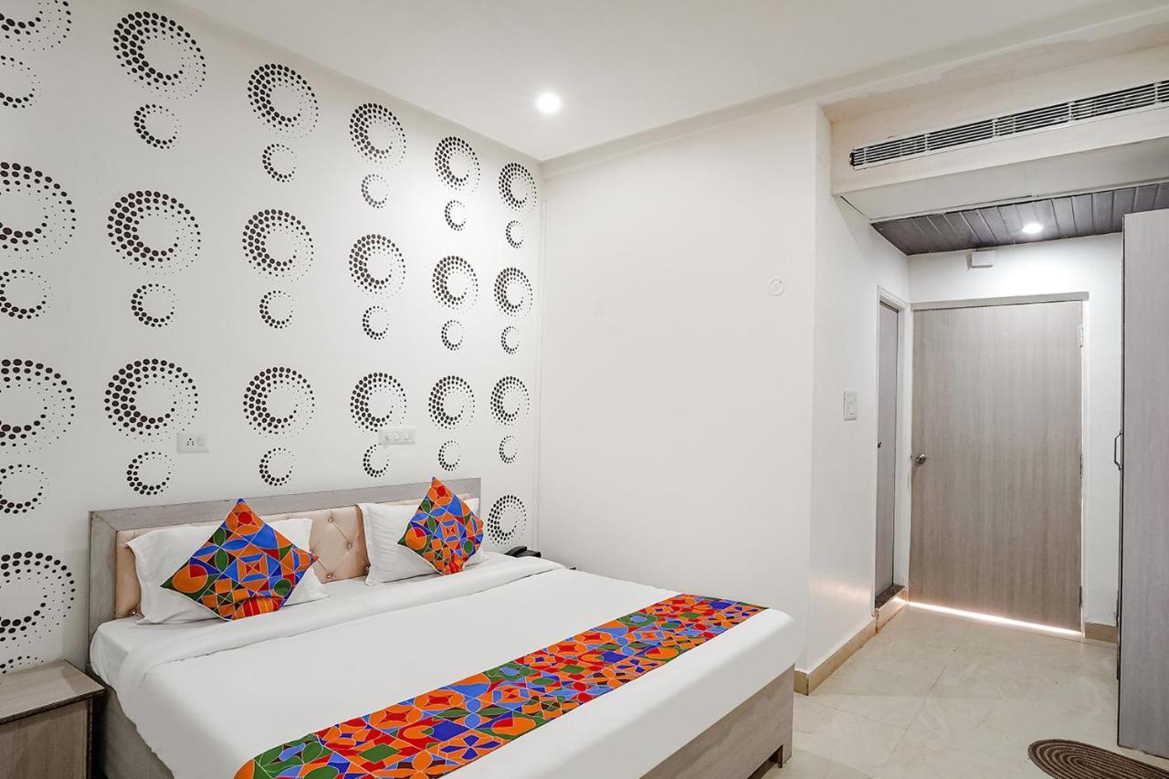 Fabhotel Siddhi Varanasi Exterior photo