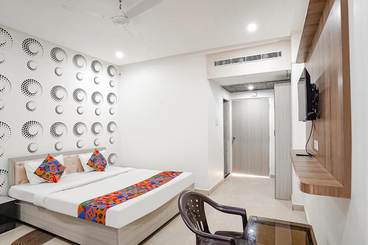 Fabhotel Siddhi Varanasi Exterior photo